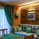 L'abri Des Amis 4* Courmayeur