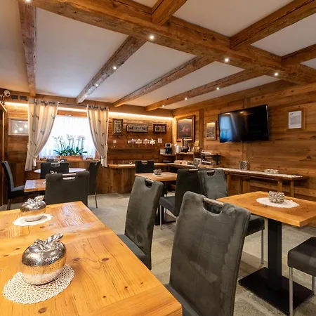 L'abri Des Amis 3* Courmayeur