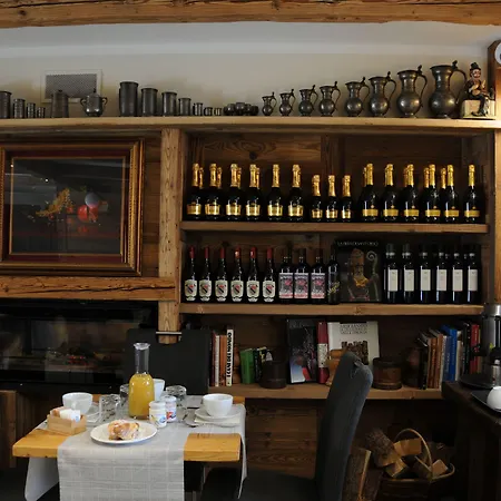 Affittacamere L'abri Des Amis Courmayeur