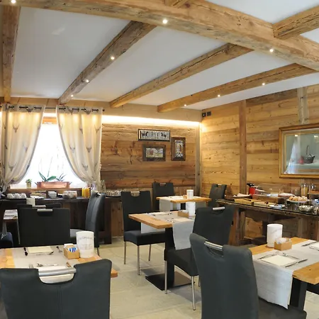 Affittacamere L'abri Des Amis