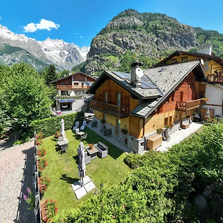 Guest house L'abri Des Amis