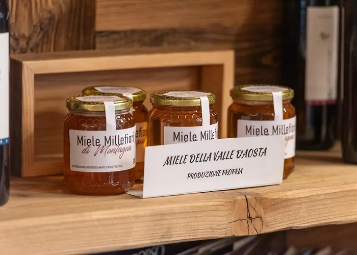 L'abri Des Amis בית הארחה קורמאיור