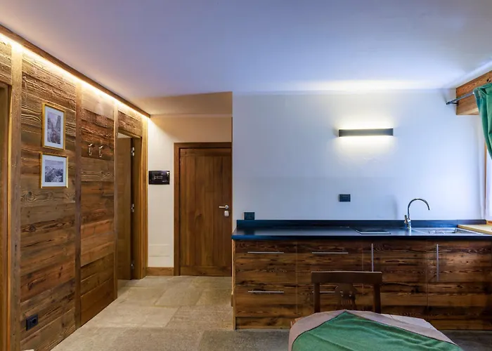 L'abri Des Amis קורמאיור