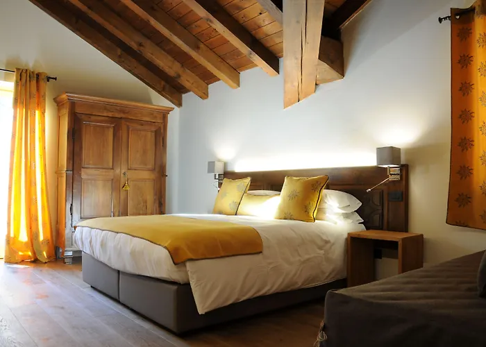 L'abri Des Amis בית הארחה